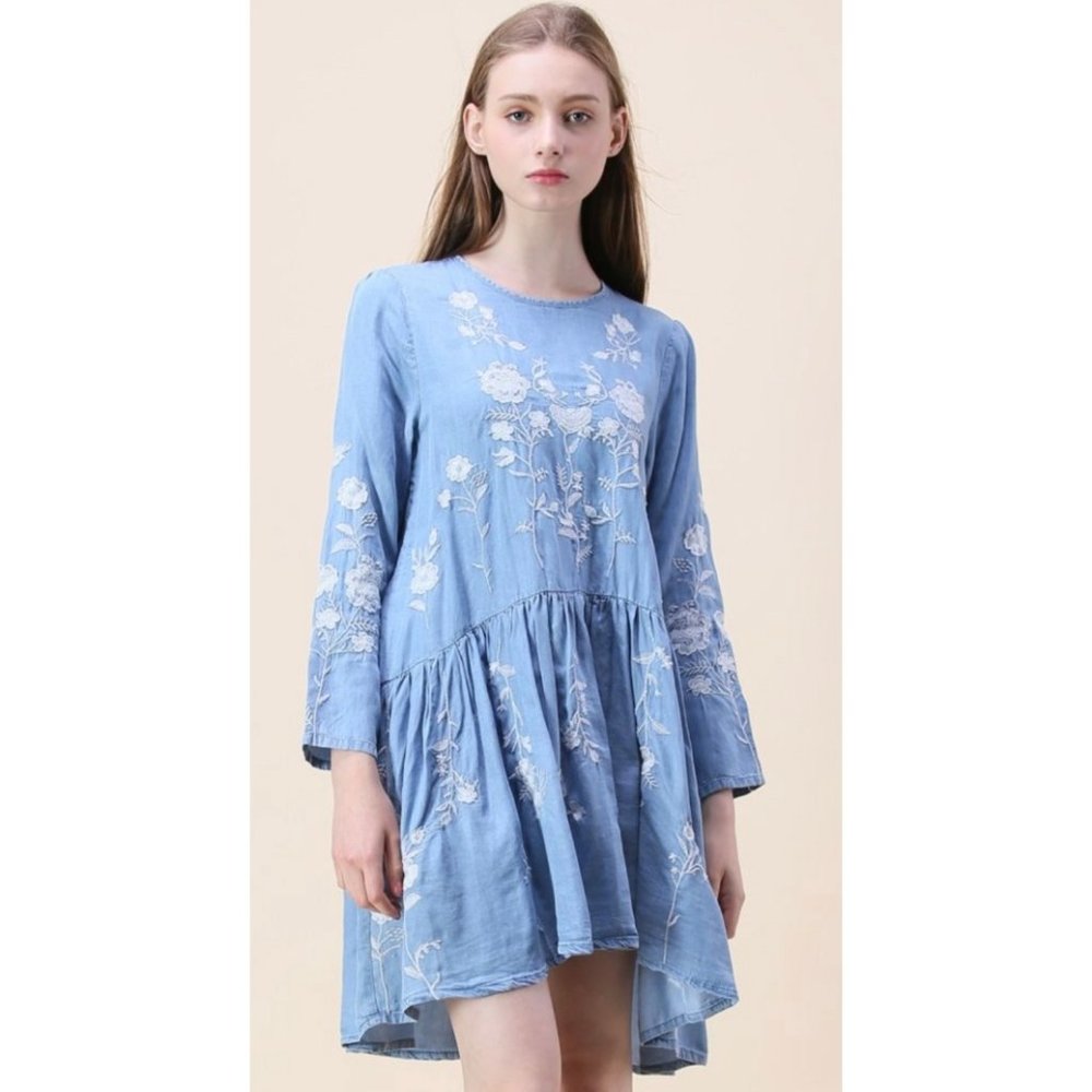 GOODNIGHT MACAROON Flowers Embroidered Mini Dress